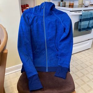 Lululemon sweatshirt blue women’s size 10